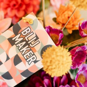 pakje creativiteit blijmaker kadokaart bloemen